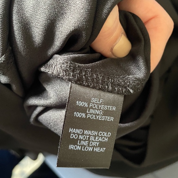 Shifting Dears Black Long Sleeve Dress - Picture 8 of 8